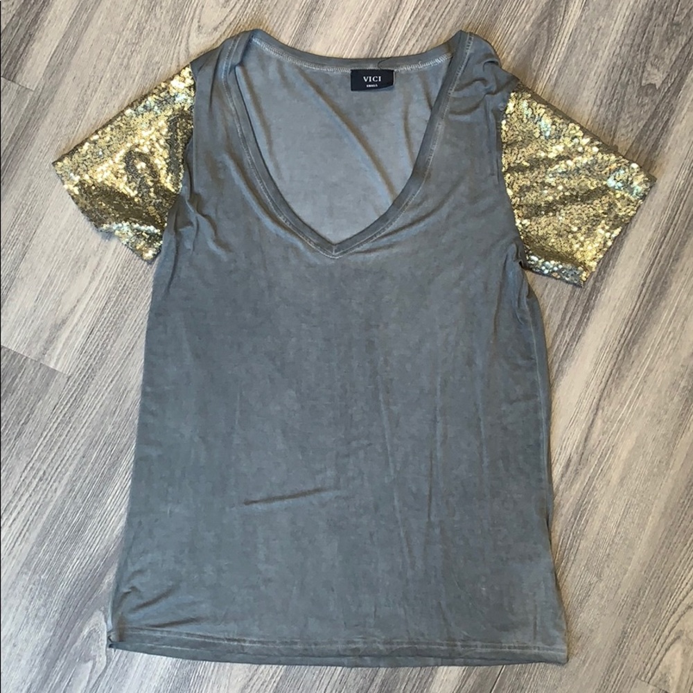 Vici grey t shirt with gold sequin sleeves
